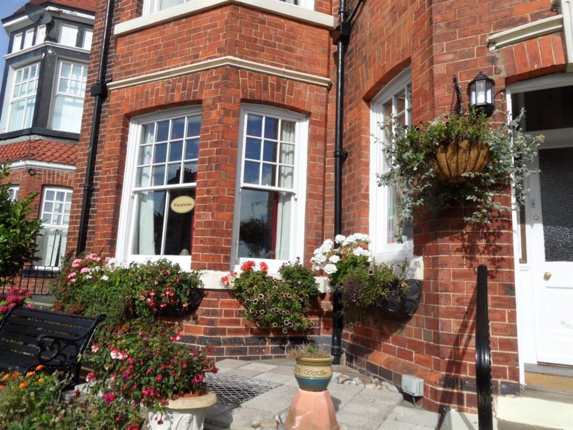 Glenora Guest House Whitby Eksteriør bilde